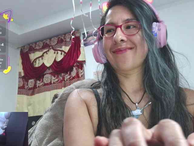 Malishka19 webcam