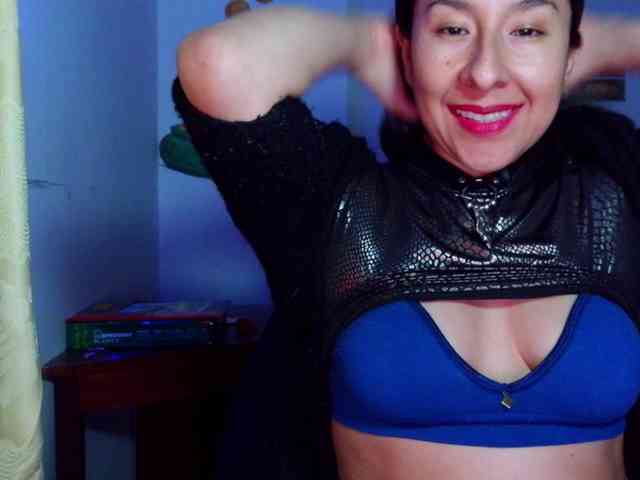Malishka19 webcam