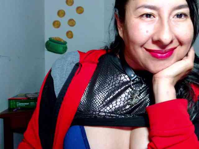 Malishka19 webcam