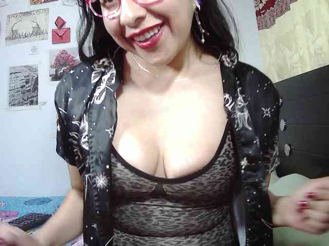 Malishka19 webcam