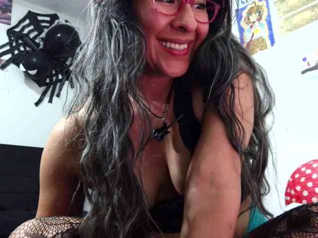 Malishka19 webcam