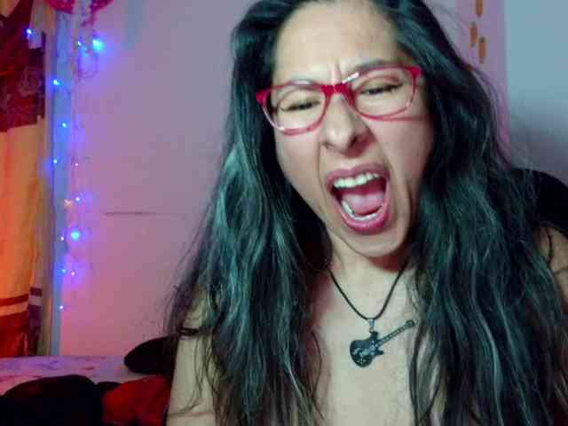 Malishka19 Malishka19