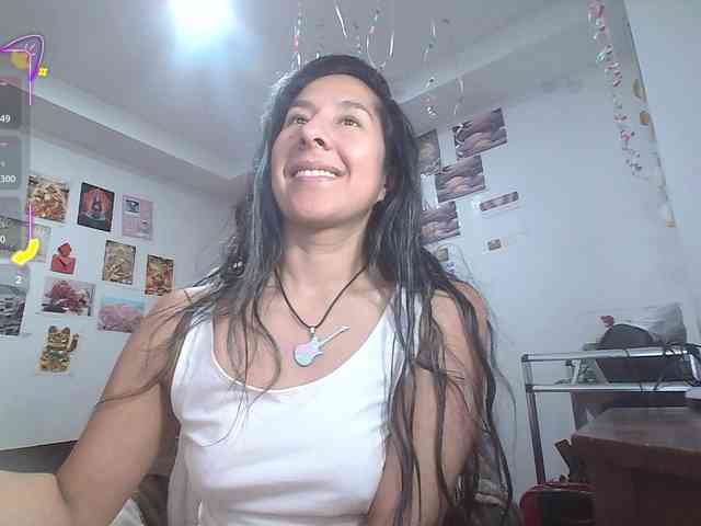 Malishka19 webcam