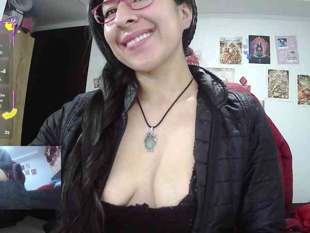 Malishka19 webcam