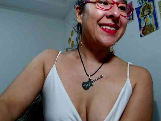 Malishka19 Malishka19