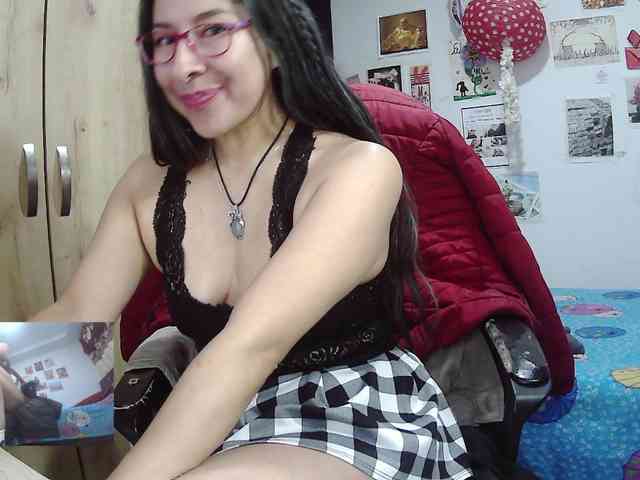 Malishka19 webcam