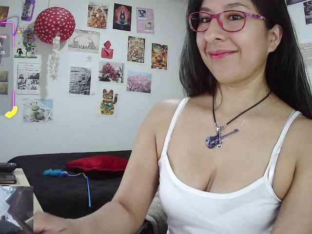Malishka19 webcam