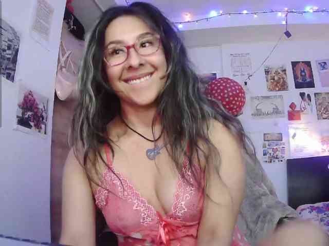 Malishka19 webcam