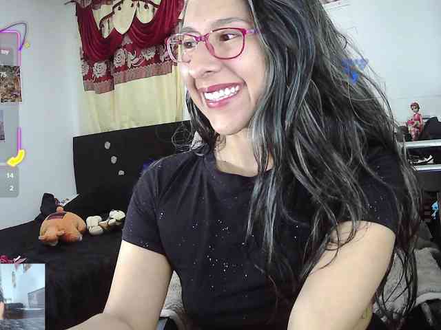Malishka19 webcam