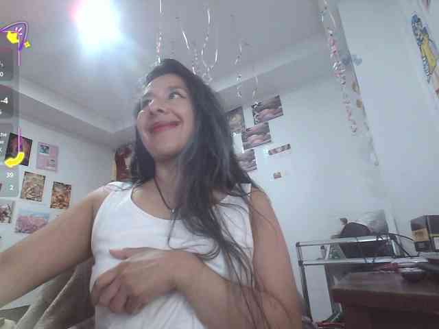 Malishka19 webcam