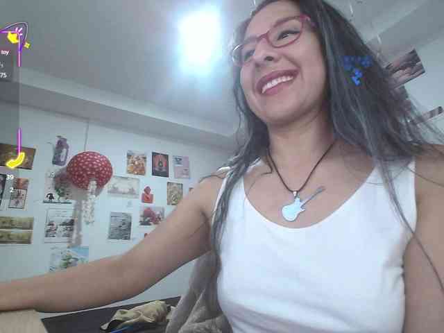 Malishka19 webcam