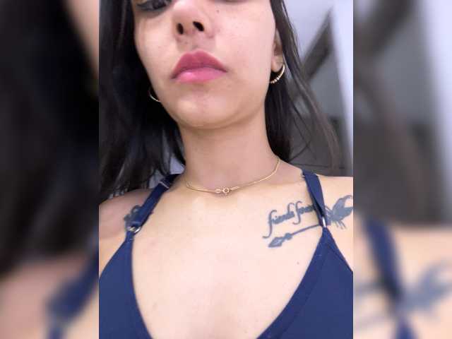 MaddisonWelch's BongaCams show and profile