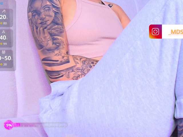 MaddisonWelch's BongaCams show and profile