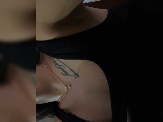 MaddisonWelch's BongaCams show and profile