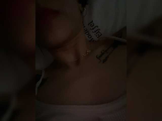 MaddisonWelch's BongaCams show and profile