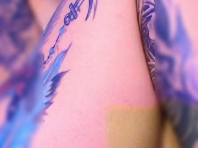 MaddisonWelch's BongaCams show and profile