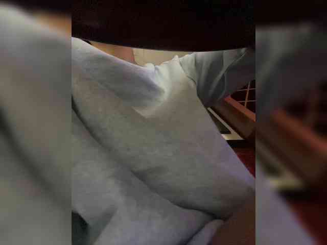 live voyeur web cam MaddisonWelch