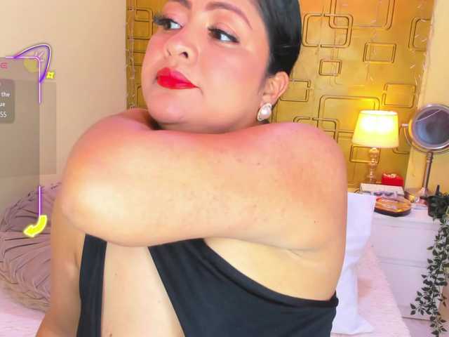 JuliaHaye's BongaCams show and profile