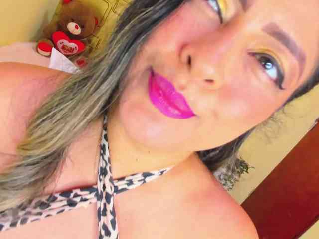 JuliaHaye webcam