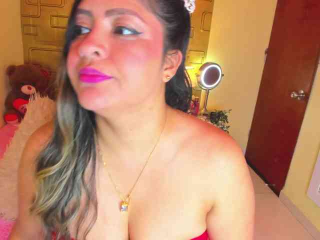 cam chat free JuliaHaye