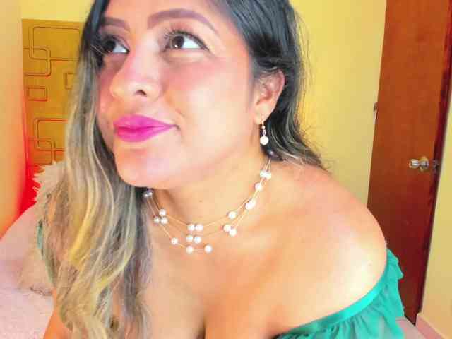 JuliaHaye webcam
