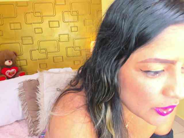 JuliaHaye webcam