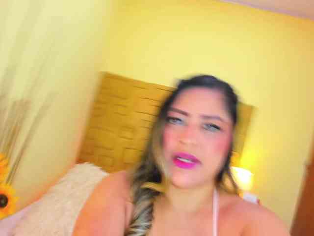 JuliaHaye webcam