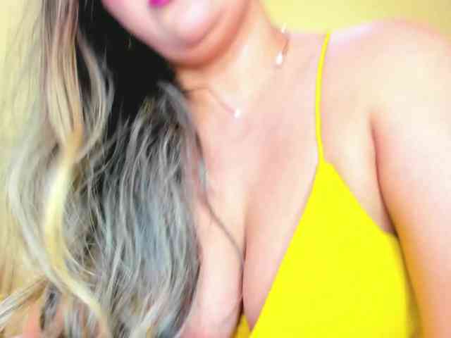 JuliaHaye webcam