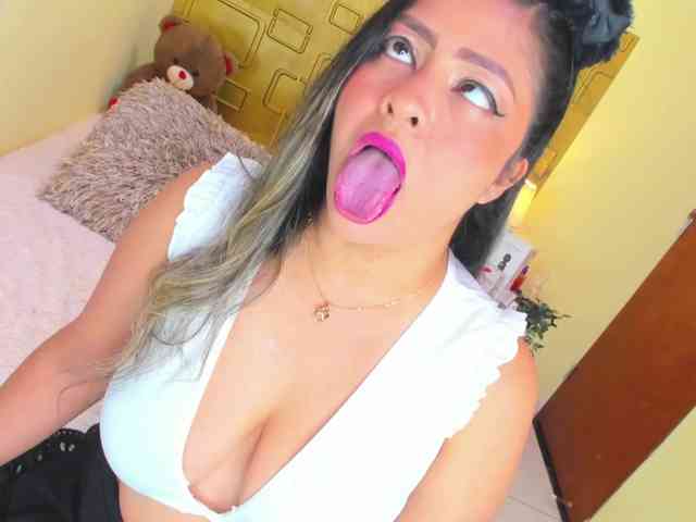 JuliaHaye webcam