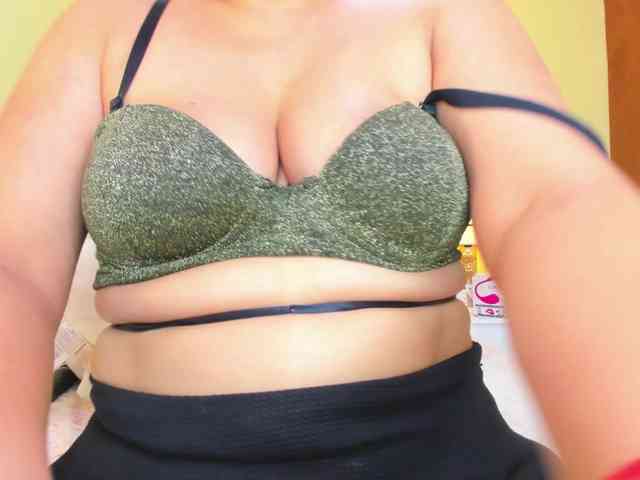 JuliaHaye webcam