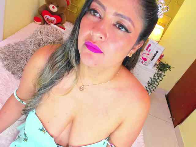 JuliaHaye webcam
