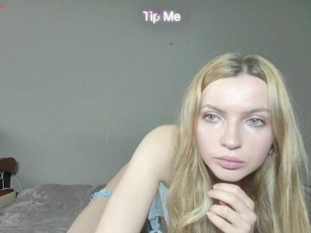 MonicaRosy's BongaCams show and profile