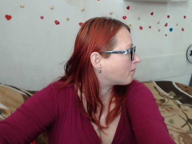 Lilia4joy's BongaCams show and profile