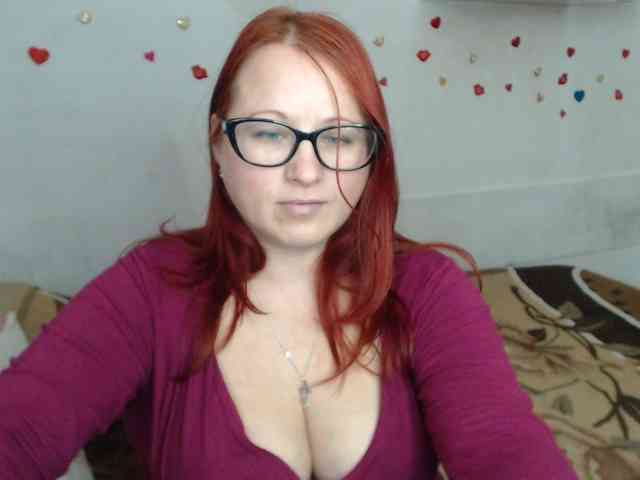 Lilia4joy webcam