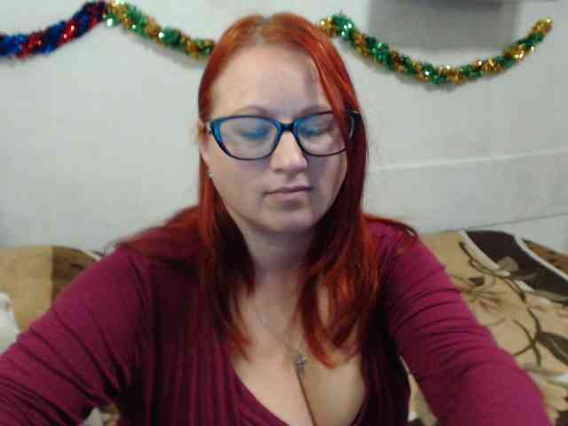 Lilia4joy webcam