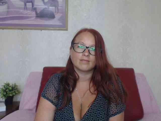Lilia4joy webcam