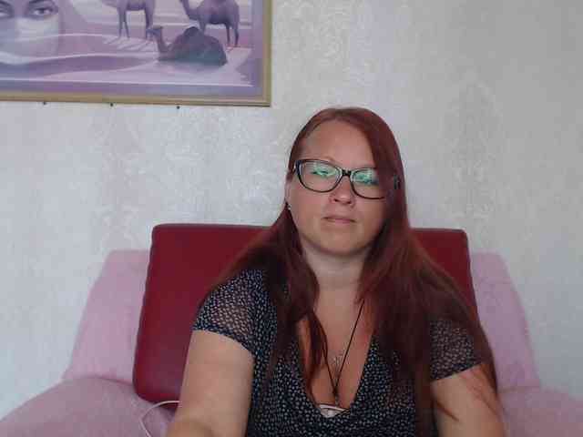 Lilia4joy webcam