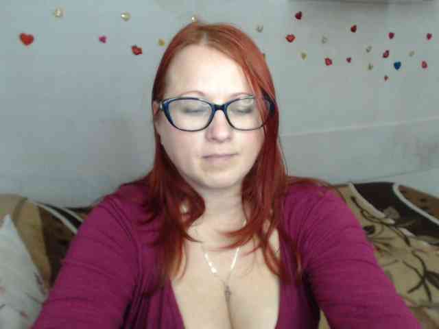 Lilia4joy webcam