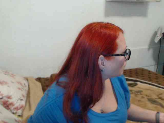Lilia4joy webcam