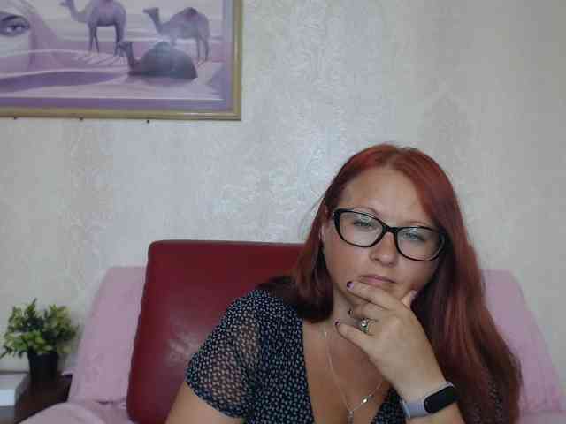 Lilia4joy webcam