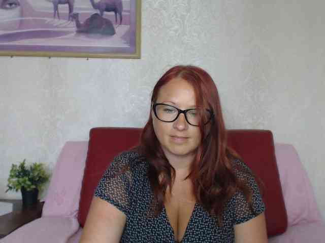 Lilia4joy webcam