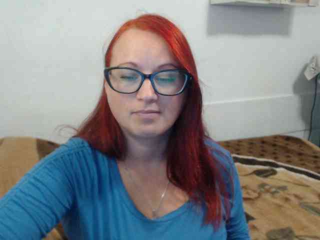 Lilia4joy webcam