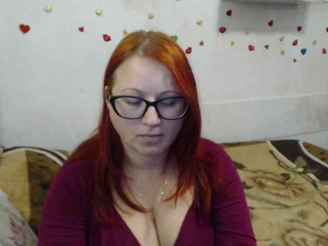 Lilia4joy webcam