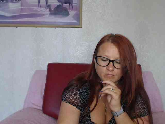 Lilia4joy webcam