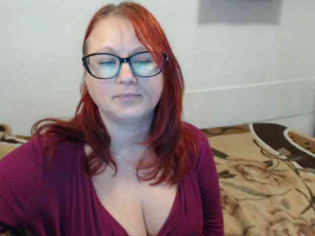 Lilia4joy webcam