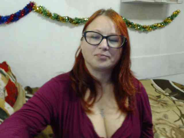 Lilia4joy webcam