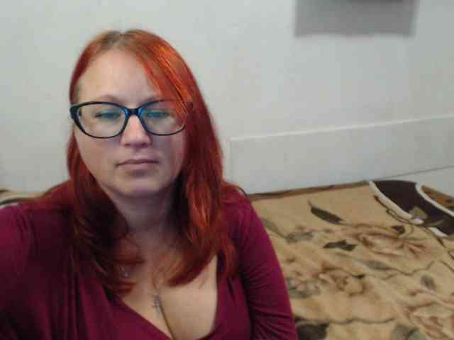 Lilia4joy webcam