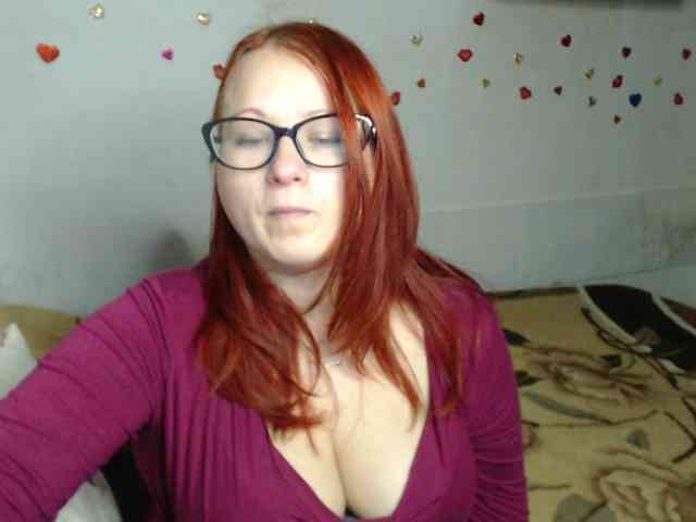 Lilia4joy webcam