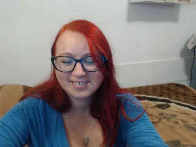 Lilia4joy webcam