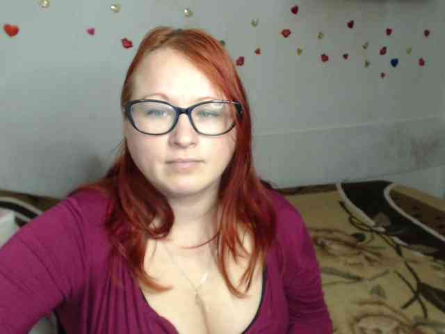 Lilia4joy webcam